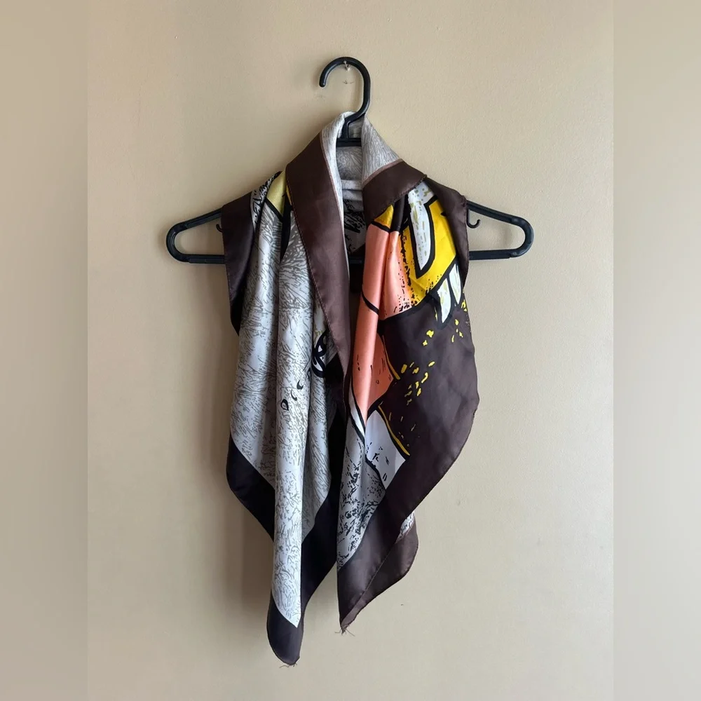 ✌️4/$20✌️ Picasso print scarf - Picture 7 of 8